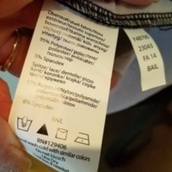 NBW stunning dress by VENUS sz 8 - Picture 5 of 7